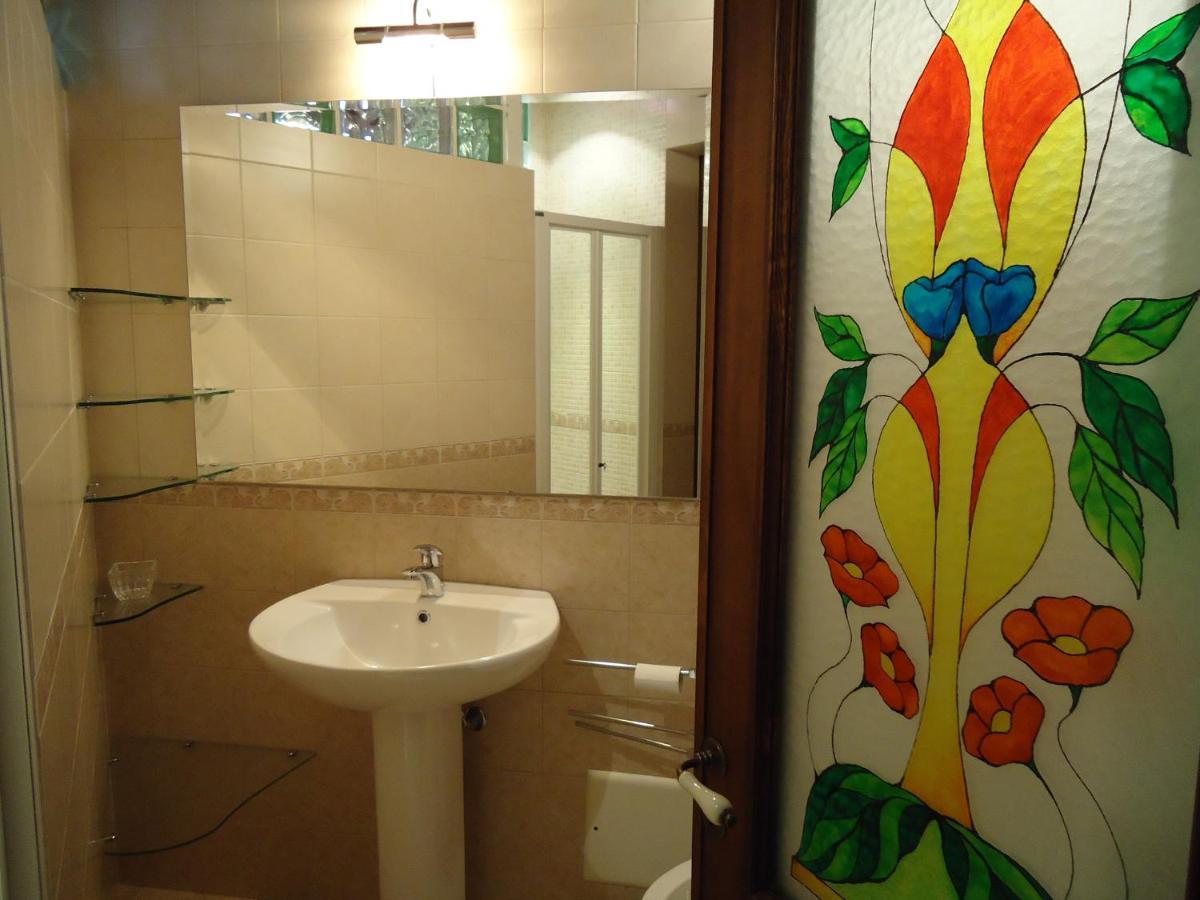 Dimora Dei Figuli Hotel เลชเช ภายนอก รูปภาพ
